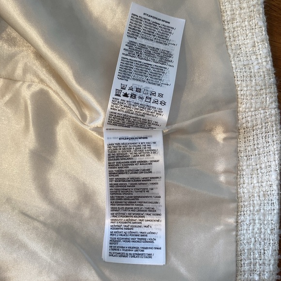 Guess off white lined coat XL - Picture 8 of 9